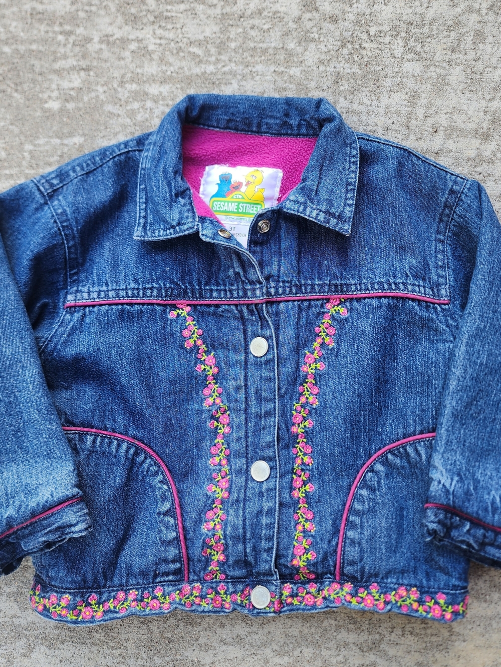 VTG Sesame Street Y2K Kid Girl Blue Denim Jacket, Pink Floral Cottage Trim Sz 3T